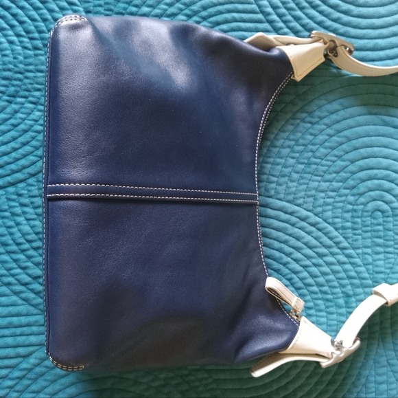 Coach Shoulder Crossbody Bag Adjustable Strap Navy & White Leather Excellent - Picture 12 of 12